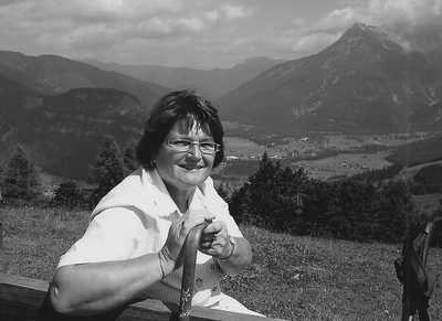Helga Schmidt