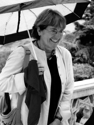 Helga Leue
