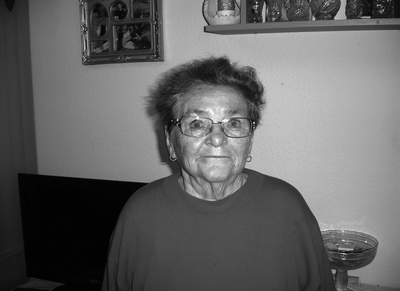 Anneliese Karing