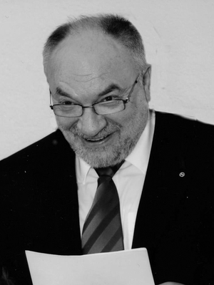 Helmut Möller