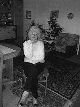 Helga Dunkel